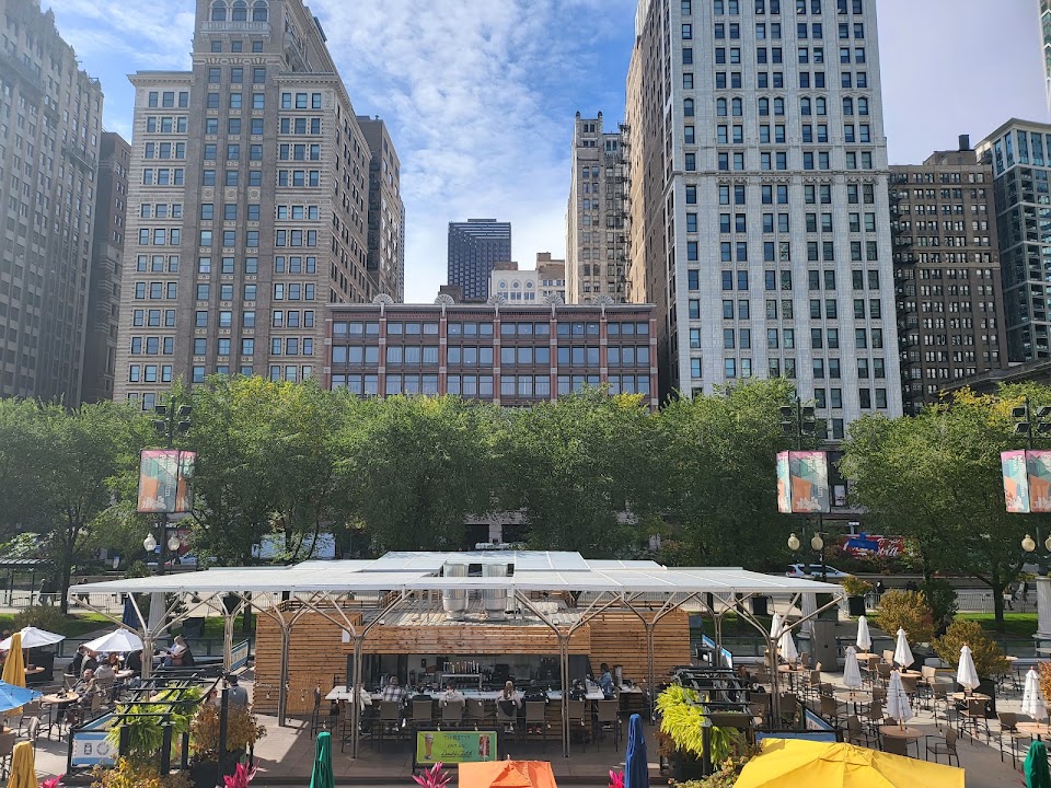 McCormick Tribune Plaza