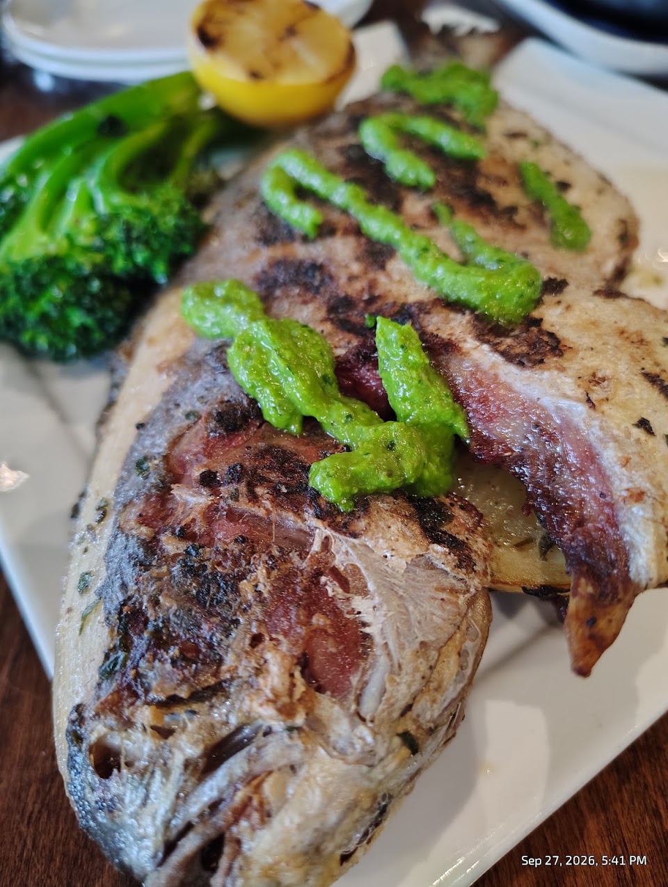 Hank’s Oyster Bar on the Wharf
