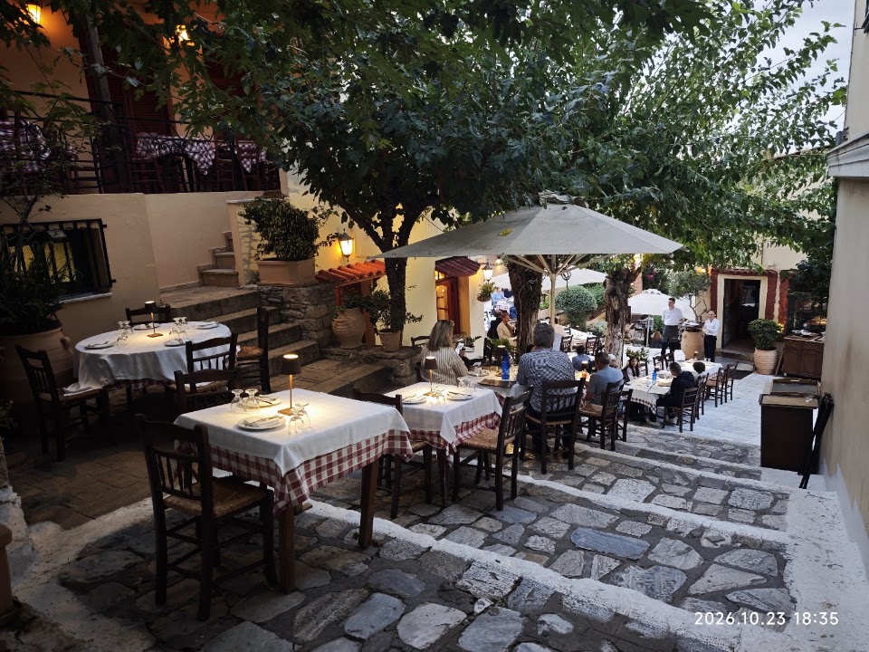 Psaras Tavern