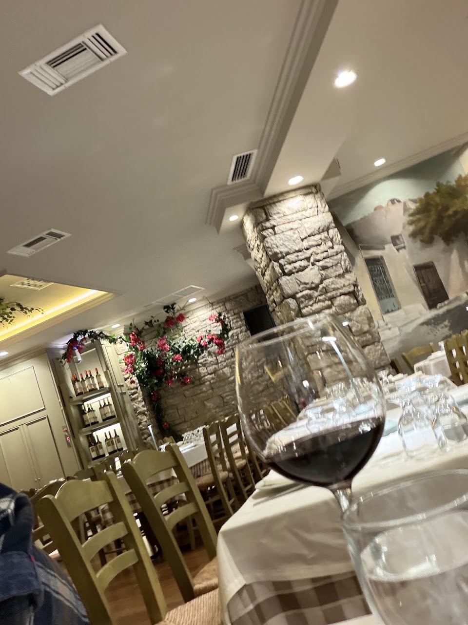 Psaras Tavern