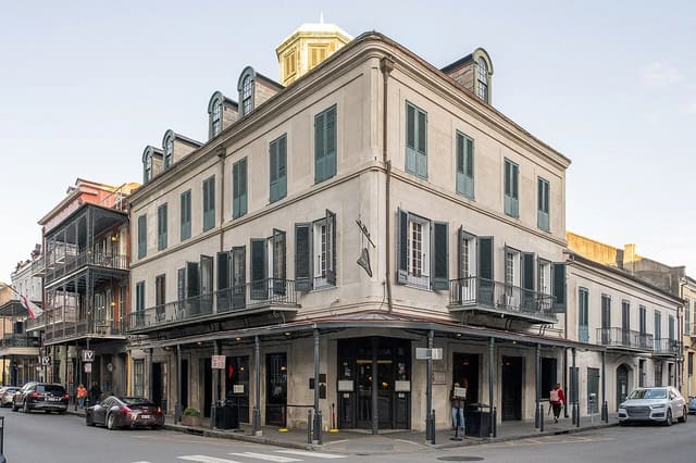 Napoleon House